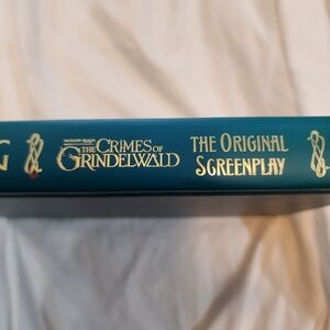 Fantastic Beasts Crimes of Grindelwald book